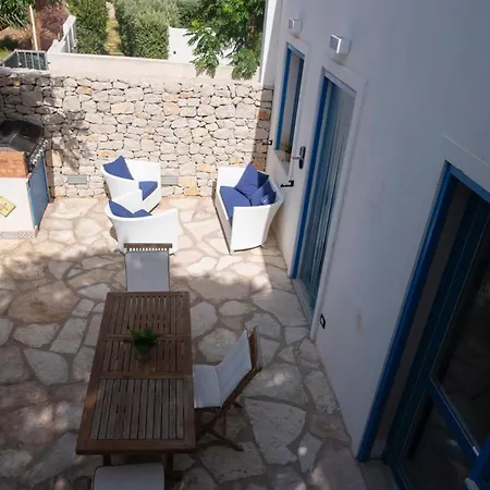 Azzurra A Pochi Passi Dal Mare Villa